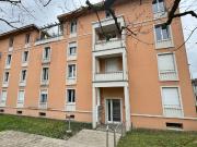 Grosszügige und helle Wohnung