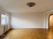 Großzügige und ruhige 3 Zimmer Wohnung mit Loggia in...