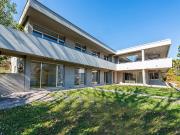 Großzügige Villa in strategischer Lage