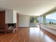 Grosszügige Villa mit Seeblick in Lugano