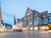 Großzügige Wohnung im modernisierten Altbau – Perfekte...