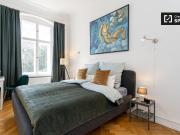 Großzügige Wohnung mit 1 Schlafzimmer in Berlin Steglitz Großzügige Wohnung mit 1 Schlafzimmer in Berlin Steglitz