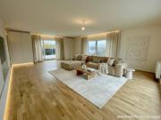 Großzügige Wohnung mit 60 m² Freifläche!