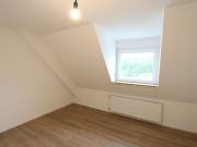 Grosszgige Wohnung mit Bergsicht