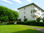 Grosszügige Wohnung mit Sitzplatz im Grünen