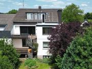 Großzügige Zweifamilien Doppelhaushälfte in Kassel...