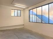 Großzügiger Lagerraum