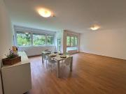 Großzügiger Wohntraum mit Balkon und Loggia in Top Lage