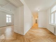 Großzügiges 5 Zimmer Büro Nähe Schottentor