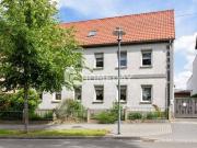 Großzügiges EFH mit Gartenidylle, Pool, Kamin, EBK und 4...