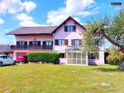 Großzügiges Ein Mehrfamilienhaus mit vielen...