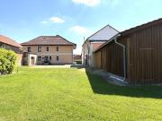 Großzügiges Ein oder Zweifamilienhaus mit mehreren...