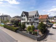 Grosszügiges Einfamilienhaus mit familienfreundlichem Garten