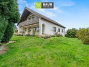 Großzügiges Einfamilienhaus mit Garten und Doppelgarage...