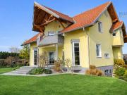 Großzügiges Einfamilienhaus mit herrlichem Bergpanorama...