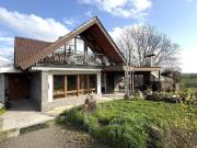 Großzügiges Einfamilienhaus mit Lagerhalle in Güglingen...