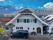 Grosszügiges Einfamilienhaus mit Pool