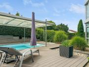 Grosszügiges Einfamilienhaus mit Pool, Sauna und...