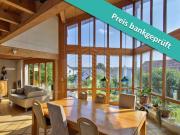 GROSSZÜGIGES EINFAMILIENHAUS MIT ENTWICKLUNGSPOTENZIAL