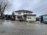 Großzügiges Haus in Toplage – Renovierungspotenzial mit...