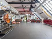Großzügiges Haus mit einzigartigem Loft Charakter!