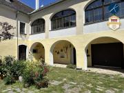 Großzügiges Haus mit Potenzial in guter Lage von Furth...