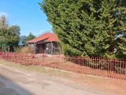 Großzügiges Haus voll unterkellert mit viel Nebengelass...