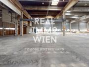 Großzügiges Lager mit Freifläche in zentraler Lage von...