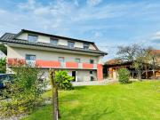 Großzügiges Mehrfamilienhaus mit großem Grundstück...