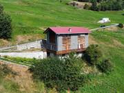 Grosszügiges Ökonomiegebäude im Safrandorf Mund