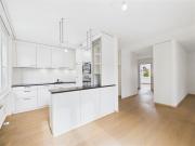 GROSSZÜGIGES RAUMGEFÜHL MIT HELLER WOHNATMOSPHÄRE