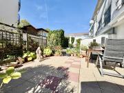 'Großzügiges Reihenhaus' mit Garage in...