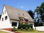 Großzügiges Wohnensemble mit zwei Wohneinheiten, Garage...