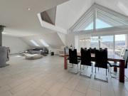 Grosszügigkeit und helle Leichtigkeit: Maisonette...