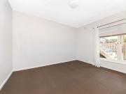 Ground Floor 2 Bedroom Apartment in an Ideal Location