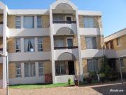 GROUND FLOOR 2 BEDROOM FLAT IN SECURITY COMPLEX