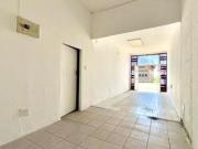 ground floor commercial unit for ren.