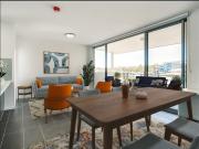 Ground Floor, Courtyard Apartment!