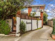 Ground Floor Gem with Private Courtyard