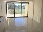 Ground floor loft style 1 bedroom 1.5 bathroom apartment...