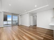 Ground floor, Prime location, Minutes Walk To Station...