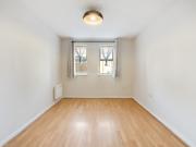 Ground Floor Two Bedroom Flat with Garden Access and...