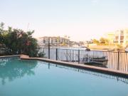 Ground Floor Waterfront Apartment!