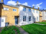 Grove Mead, Hatfield AL10, 2 bed terraced house to rent,...