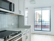 Grove Pointe 1 Bed 1 Bath Dining
