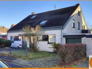 grundsolides EFH DHH mit KG und Garage