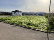 GRUNDSTÜCK FÜR EINE DOPPELHAUSHÄLFTE