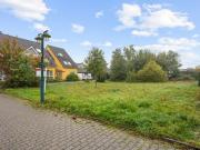 Grundstück in Krefeld Traar – Raum für Ideen, Wohnen und...