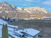 Grundstück in Toplage mit Baugenehmigung für 2 Luxusvillen