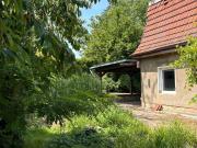 Grundstück mit sanierungsbedürftigen Haus in Berlin...
